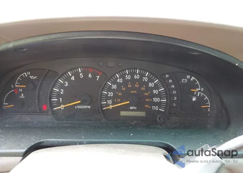 2000 Toyota Tundra Sr5 V8 z USA, uszkodzony, nr VIN 5TBRT3418YS104692